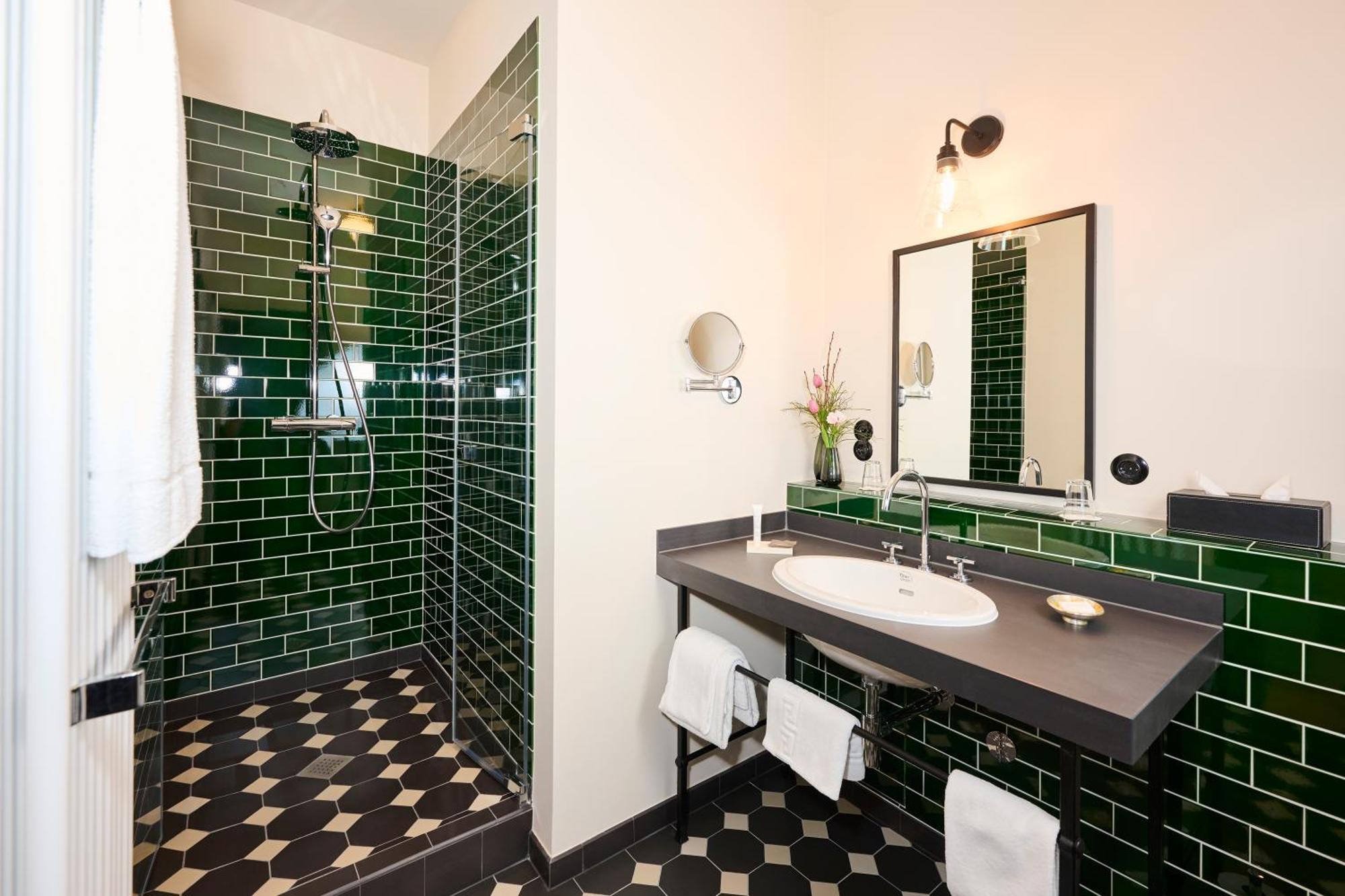 Winzerhof Ross & Rose Hotel Trechtingshausen ภายนอก รูปภาพ