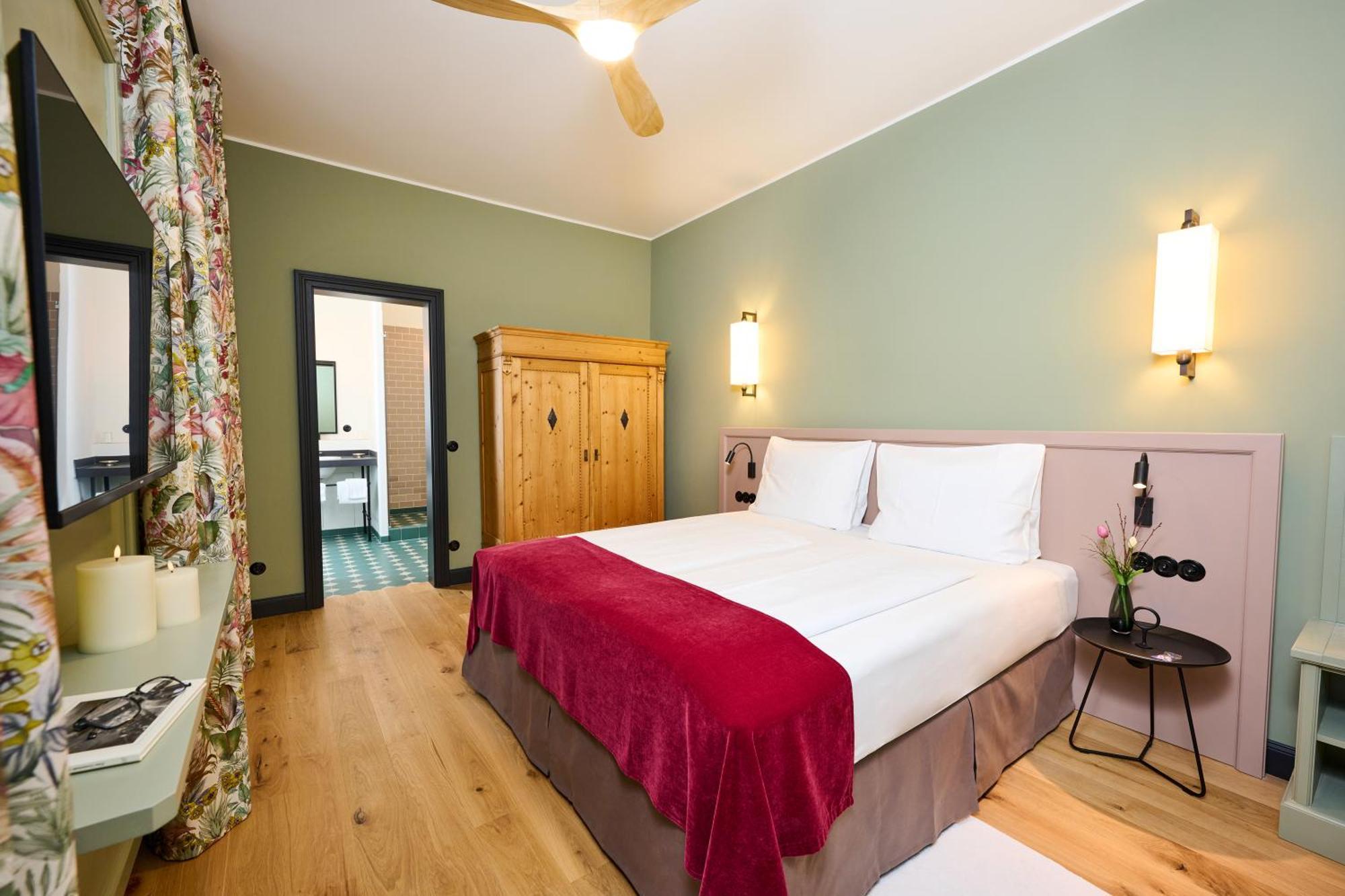 Winzerhof Ross & Rose Hotel Trechtingshausen ภายนอก รูปภาพ
