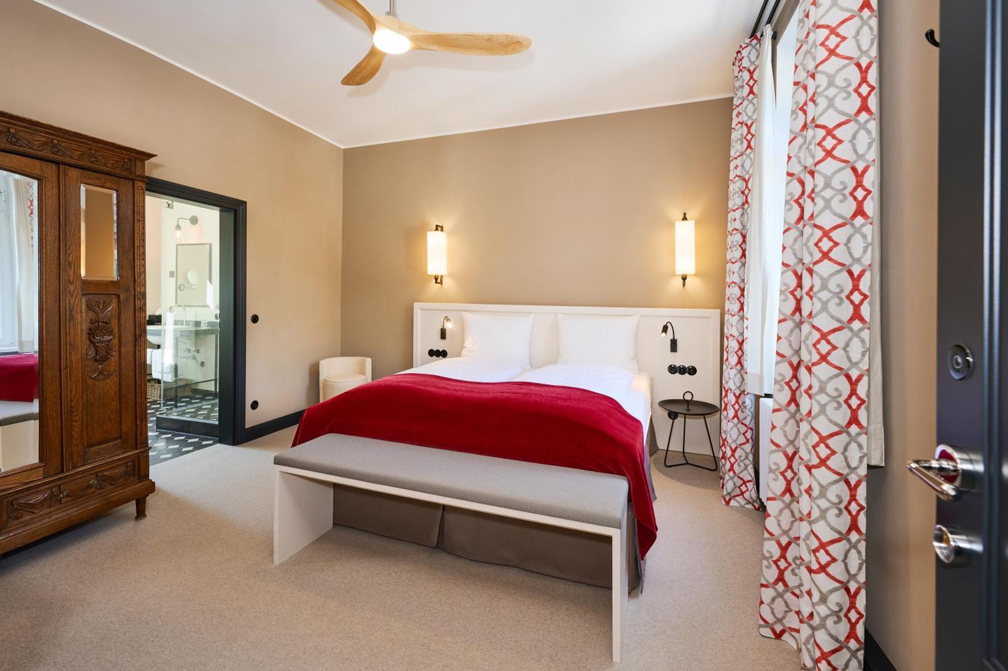 Winzerhof Ross & Rose Hotel Trechtingshausen ภายนอก รูปภาพ