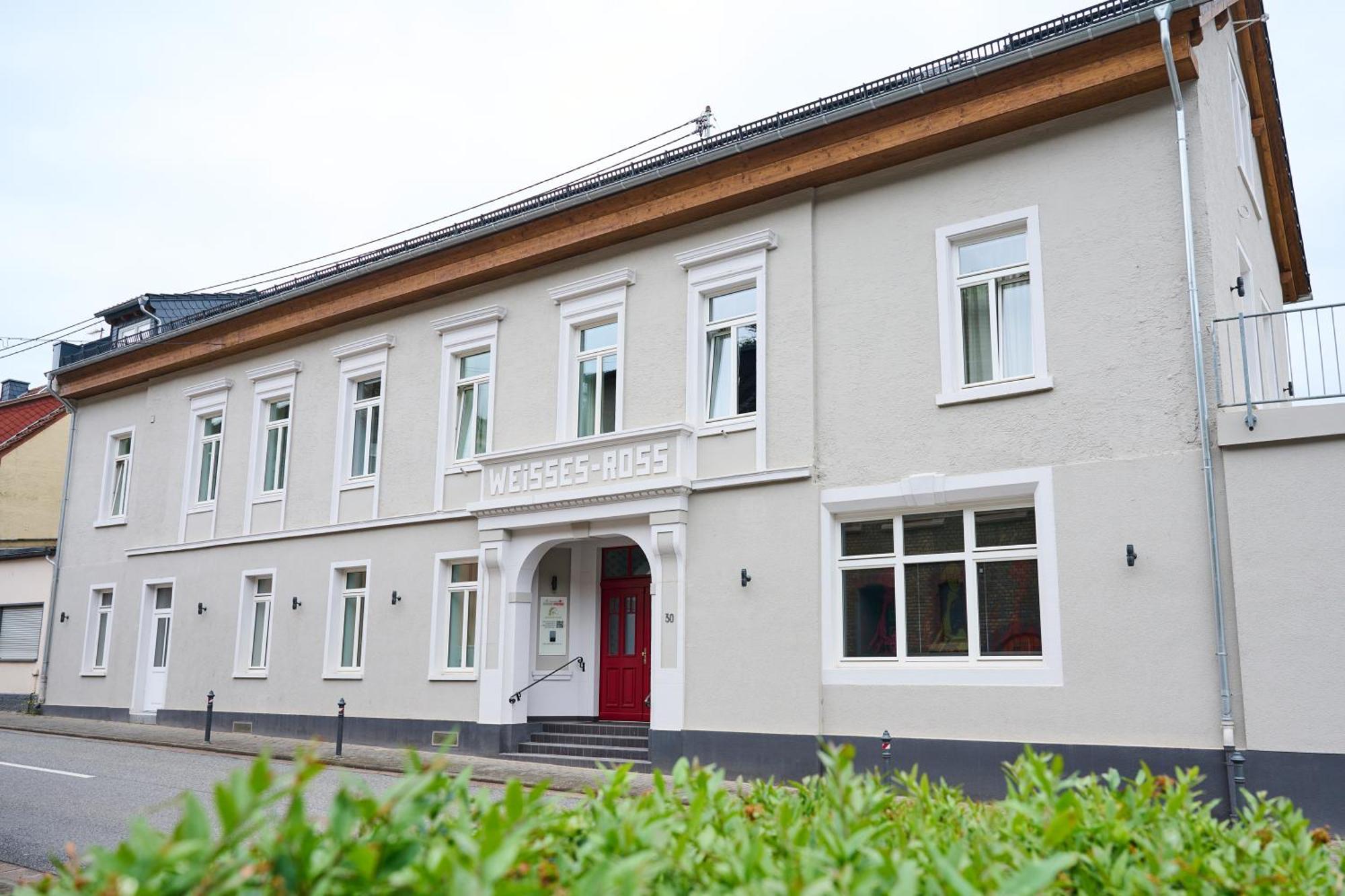 Winzerhof Ross & Rose Hotel Trechtingshausen ภายนอก รูปภาพ