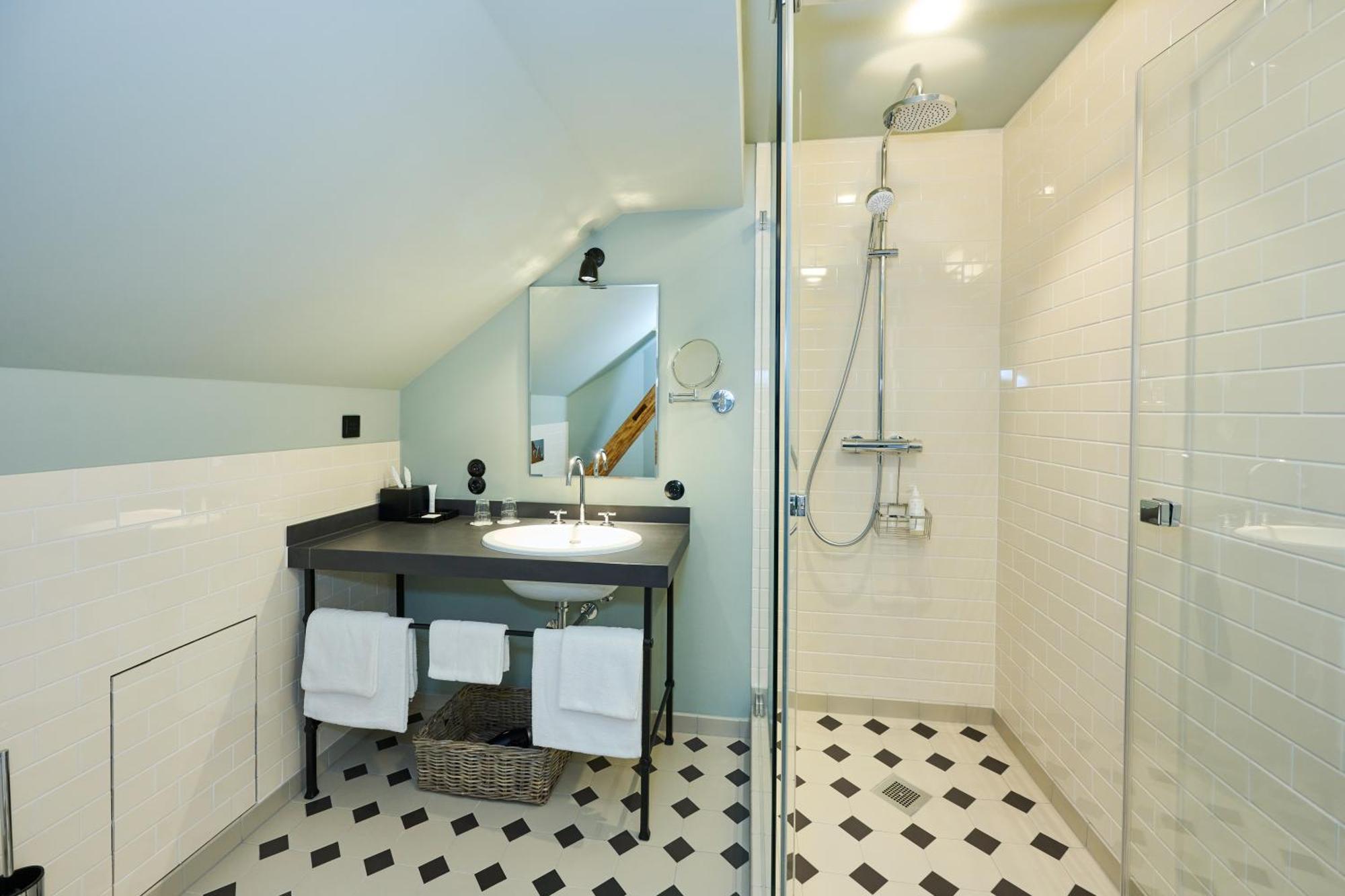 Winzerhof Ross & Rose Hotel Trechtingshausen ภายนอก รูปภาพ