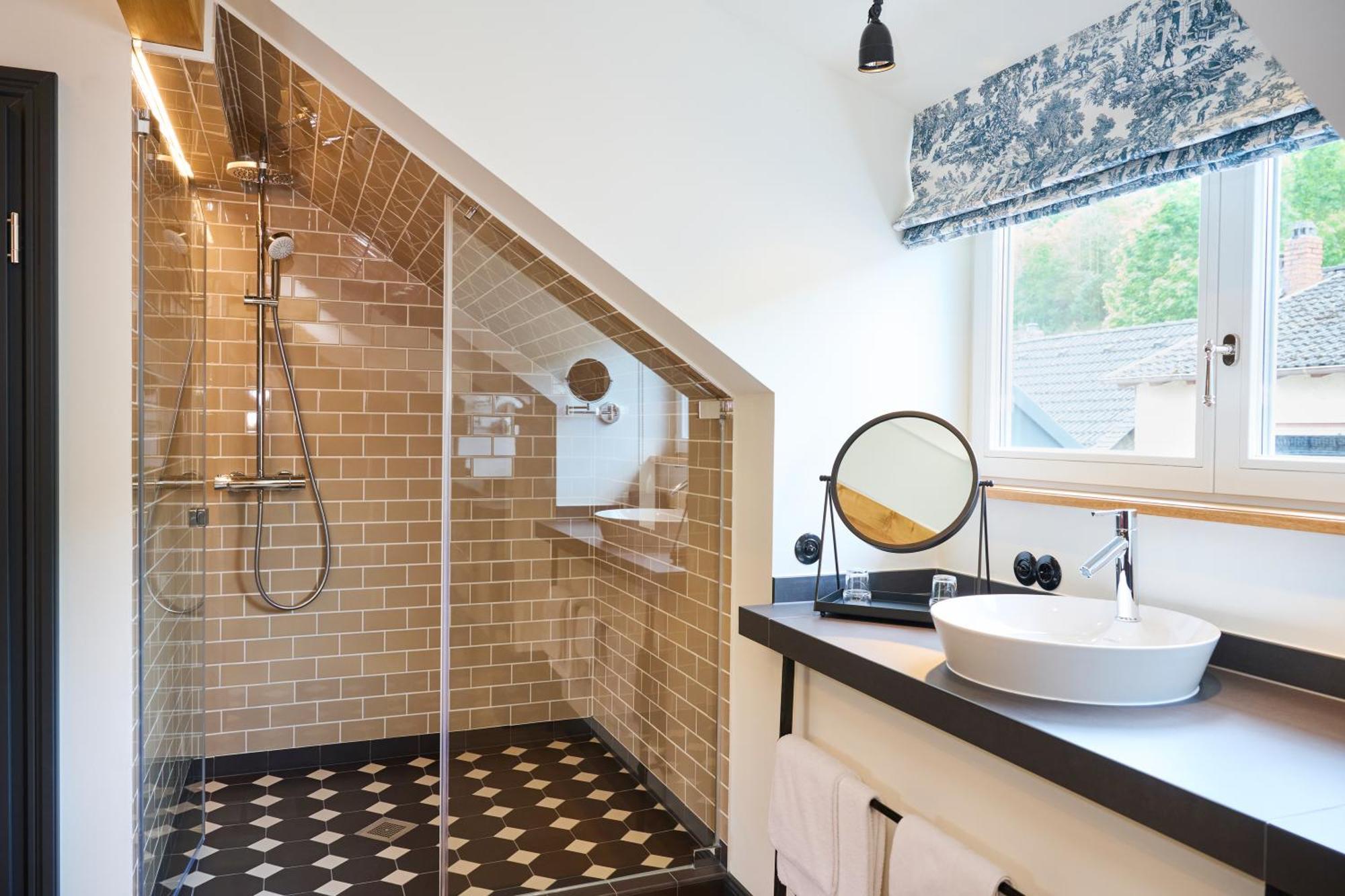 Winzerhof Ross & Rose Hotel Trechtingshausen ภายนอก รูปภาพ